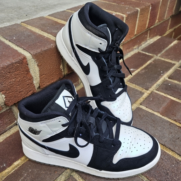 AIR JORDAN 1 MID SE ‘DIAMOND - Picture 4 of 6